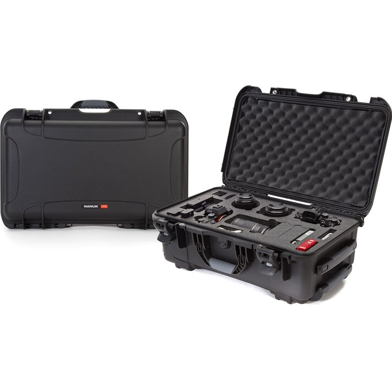 Nanuk 935 Rolling Case (Black)