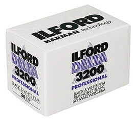 Ilford Delta 3200 Black & White Print Film - 135-36exp
